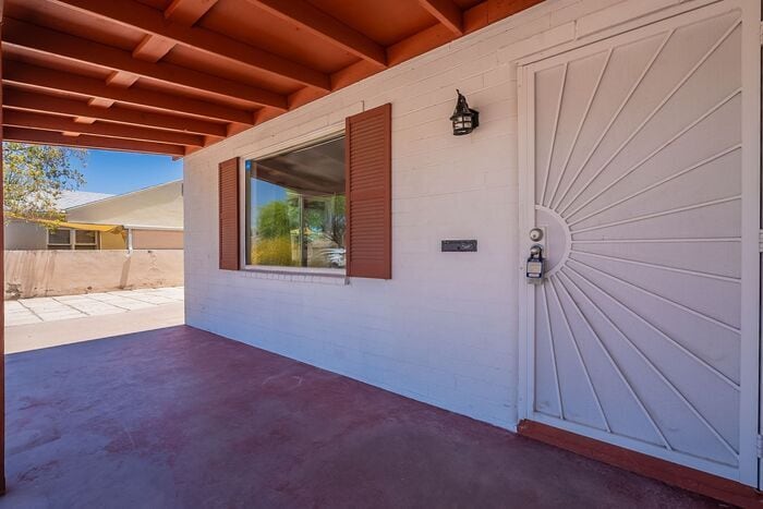 Desert Light & Outdoor Living – Tucson 2 B... - Desert Light & Outdoor Living – Tucson 2 B...