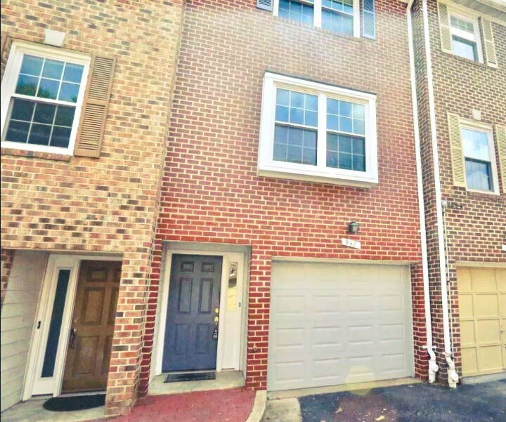 Foto principal - 948 S Rolfe St