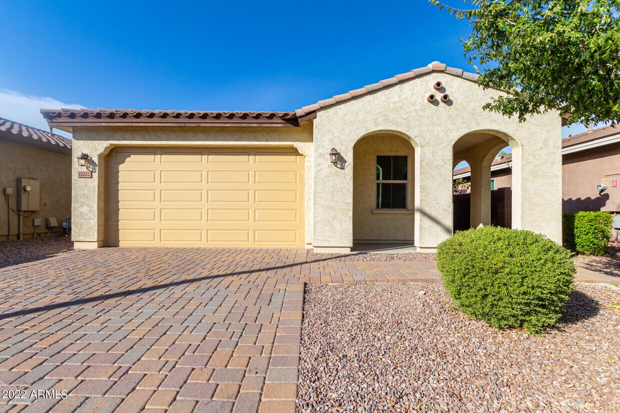 Primary Photo - 12222 W Paso Trail
