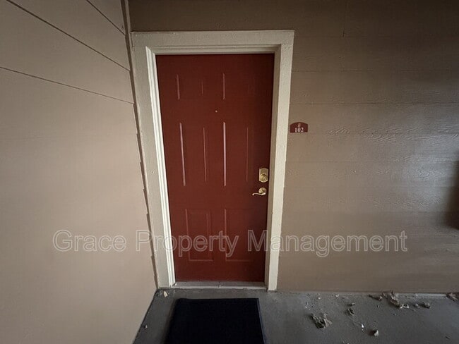 Building Photo - 7440 S Blackhawk St
