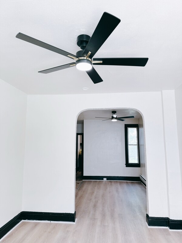 Foto del edificio - 663-667 W Mason Ave