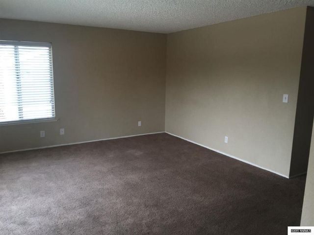 Building Photo - 4602 Neil Road Unit 74
