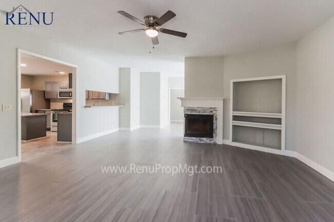 Foto del edificio - This Summer Special is Heating Up!: $200 o...