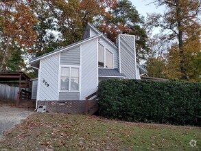 Building Photo - 329 Bahama Loop
