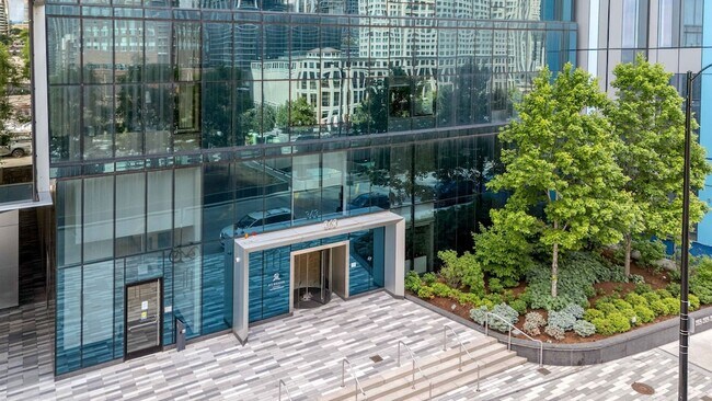 Photo - 363 E Wacker Drive Unit 2905 Apartment