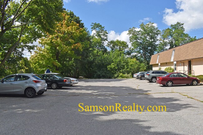 Photo - 280 Roger Williams Ave (East Providence, RI) Apartment