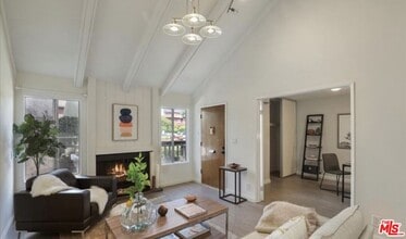 Building Photo - 4937 Maytime Ln