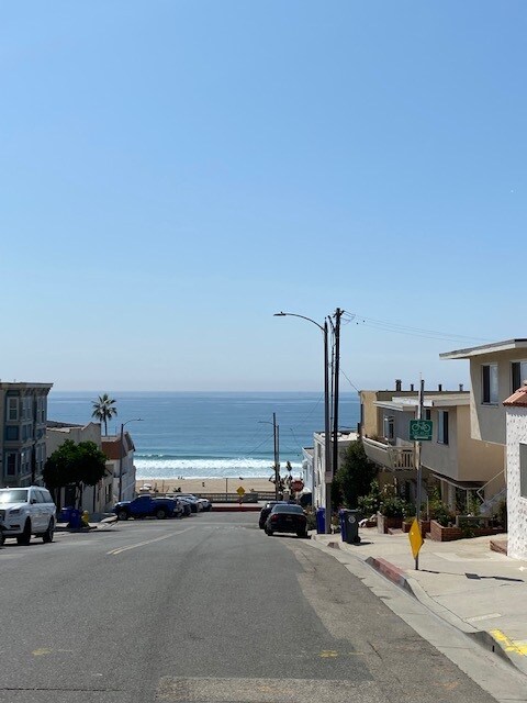 Foto principal - 205 Rosecrans Ave