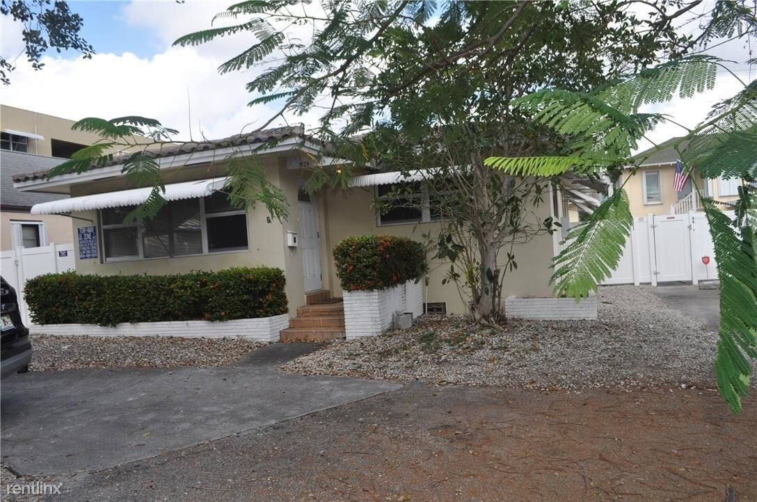Primary Photo - 2 br, 2 bath Apartment - 1921 Monroe St