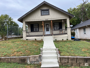 Building Photo - 3612 E 35th St