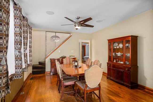 Foto del edificio - 5638 Botanical Ave