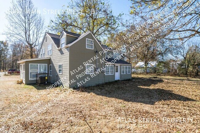 Foto del edificio - 1007 B Main Street West Hartselle, AL 35640