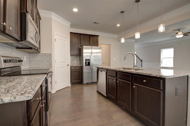 Foto del edificio - 4578 Grenadine Cir