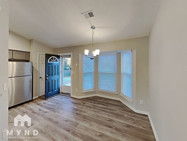 Building Photo - 1307 Yorkdale Dr