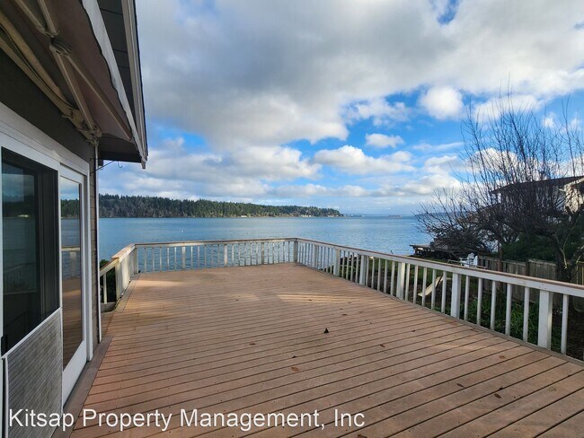 Building Photo - 3 br, 1 bath House - 5765 Watauga Beach Dr...