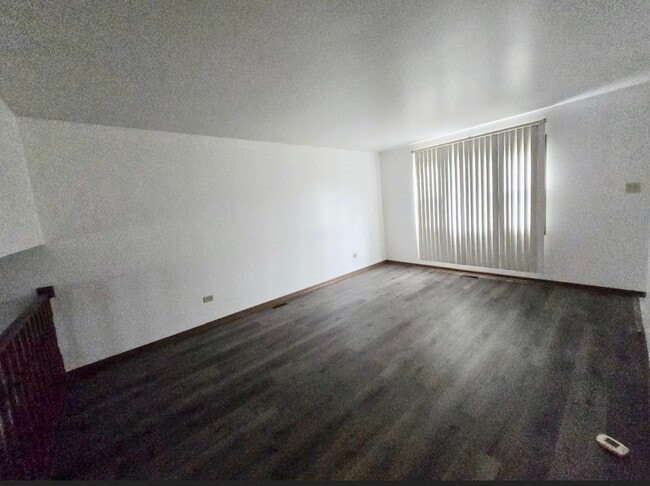 Foto del edificio - 14512 Oakley Ave