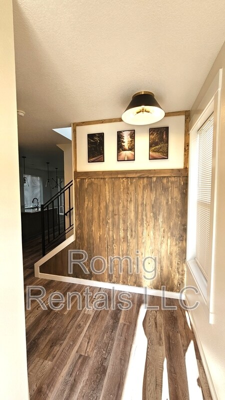 Foto del edificio - 906 NW 178th St