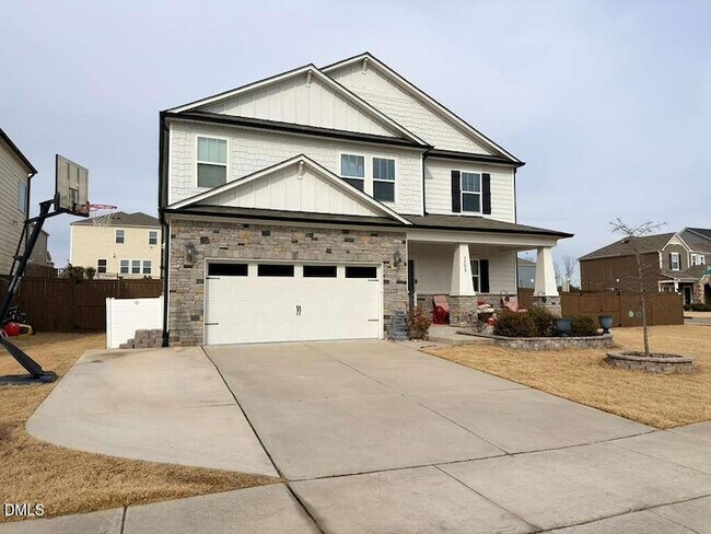 Foto del edificio - 3500 Barn Rd