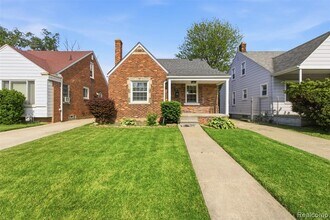 Building Photo - 9774 Manistique St