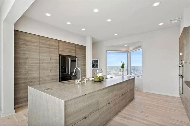 Building Photo - 1421 Jumana Loop