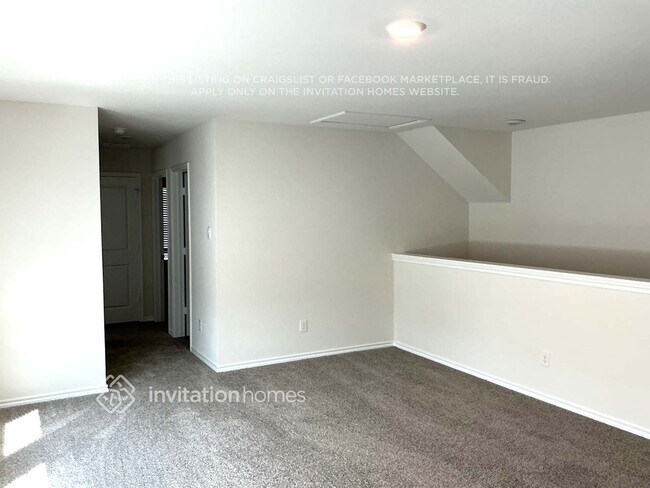 Building Photo - 3928 River Rock Ave