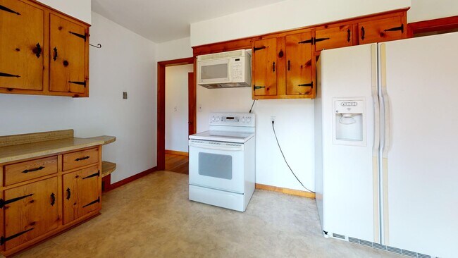 Foto del edificio - 9523 Fern Creek Rd.