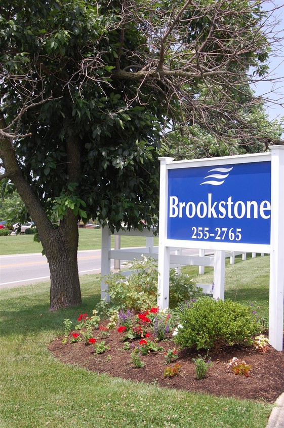 Primary Photo - Brookstone Apartments: MAJOR Renovations Soon