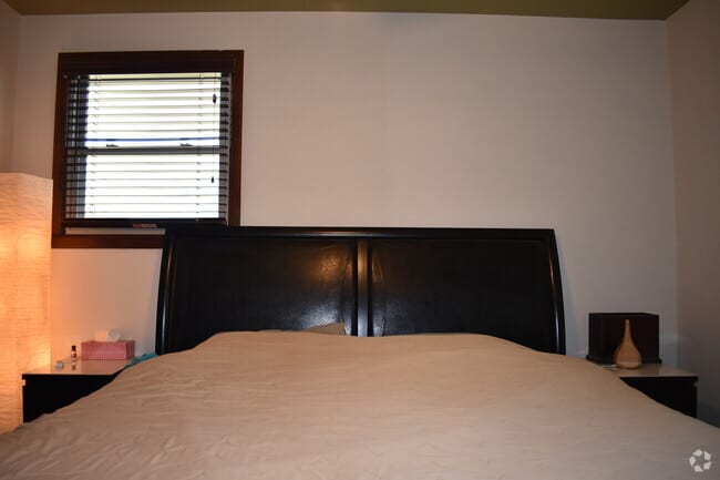 Building Photo - 663 Harpeth Bend Drive