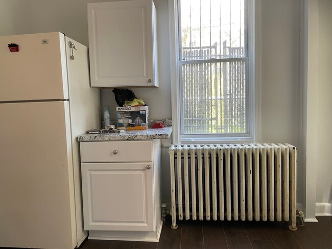 Building Photo - 1233 Christian St