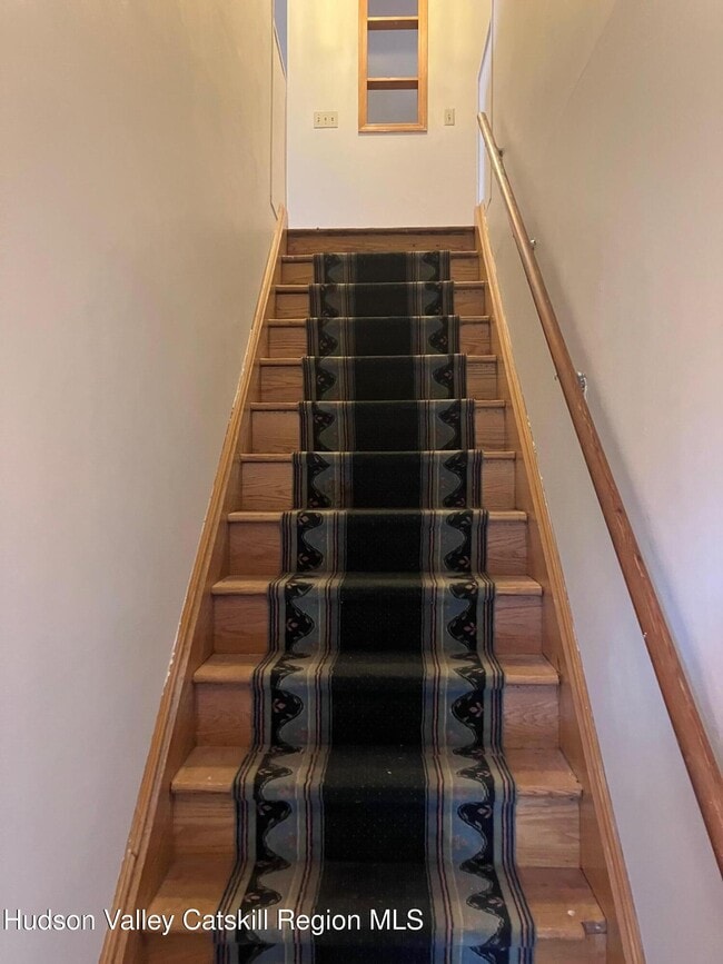 Foto del edificio - 274 N Rd