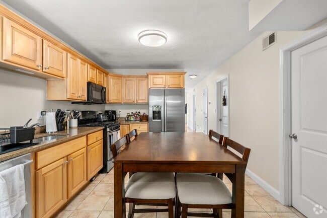 Building Photo - 93 Kilsyth Rd