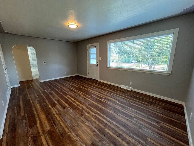 Foto del edificio - Charming Old Town Longmont Home with Big B...