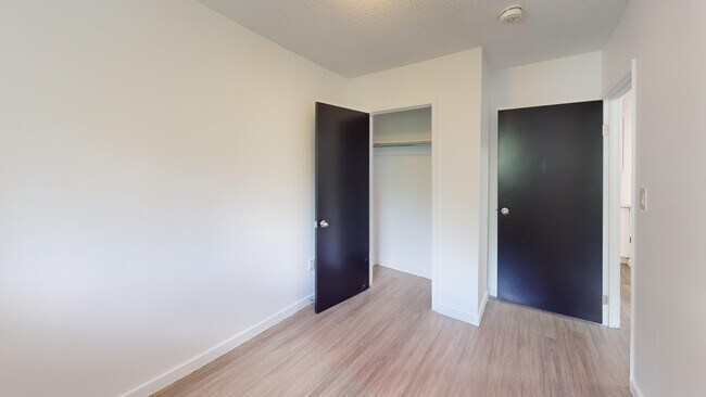 Photo du bâtiment - 15 Millwood Crescent