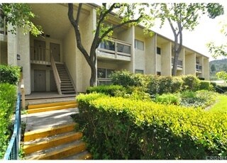 Building Photo - 23671 Park Capri