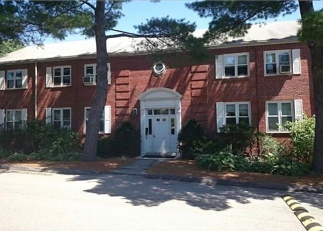 Foto del edificio - 136 Boylston St