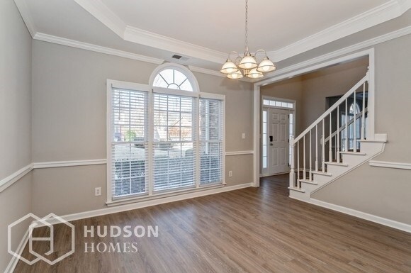 Building Photo - Multiple Applications Received! - 166 Hunt...