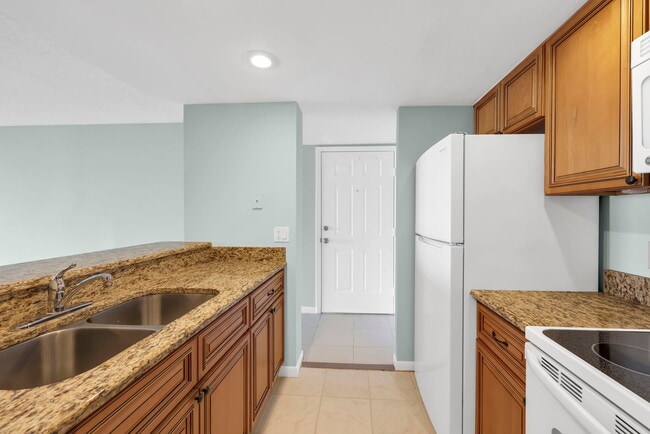 Granite counters - 2885 Palm Beach Blvd