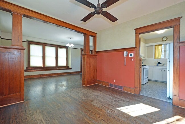 Foto del edificio - Beautiful 3-Bed 2-Bath Home Available In N...