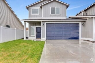 Building Photo - 5215 Remington Dr