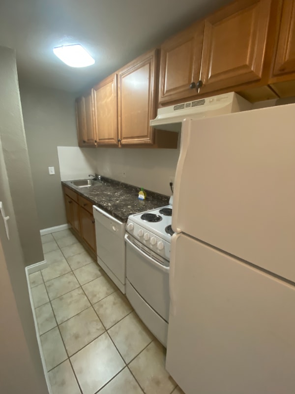 Photo - 1862 Beacon St