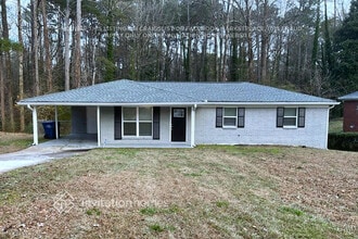 Building Photo - 4422 Lovridge Dr SW