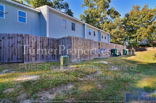 Building Photo - 308 Percival Rd