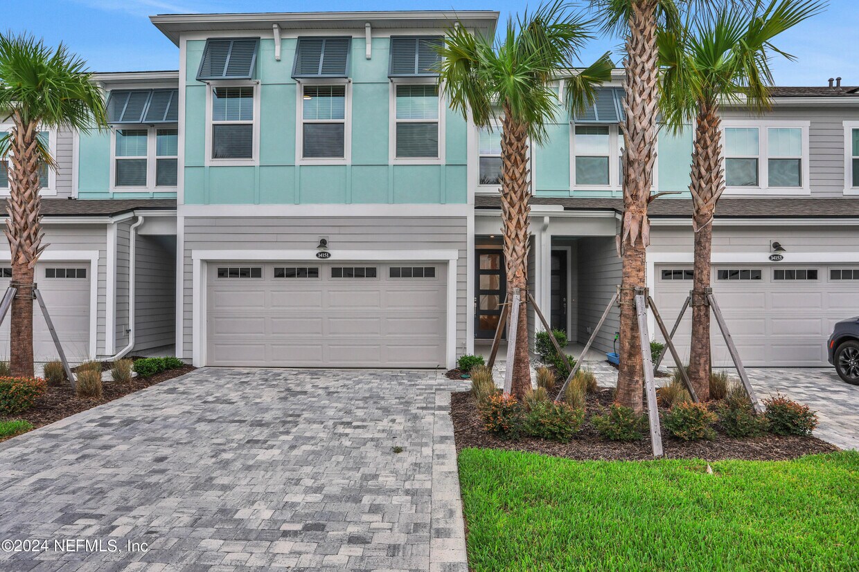 Primary Photo - 14151 Pier Ln