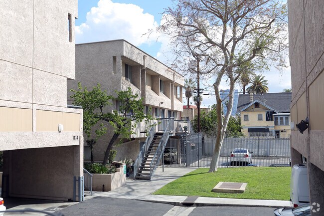 Building Photo - Grandview Apartments
