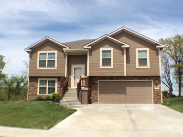 Building Photo - 1614 NW Hilltop Ln