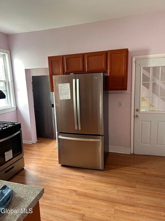 Foto del edificio - 361 Orange St