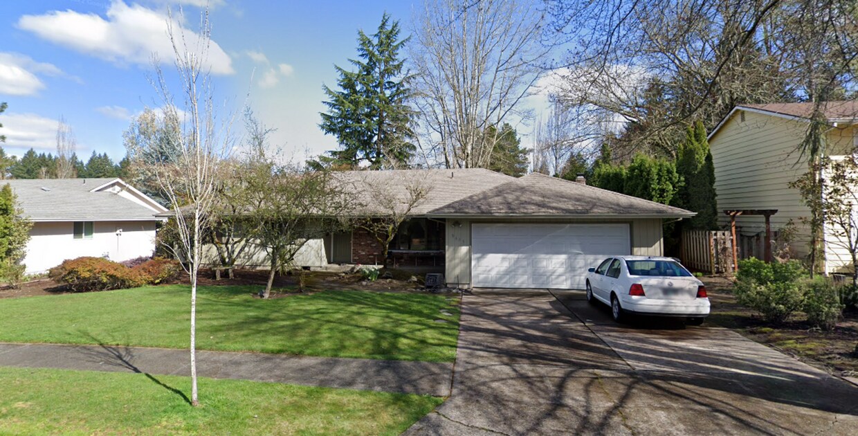 Foto del edificio - 9685 SW Carriage Way ~ Refreshed Home with...