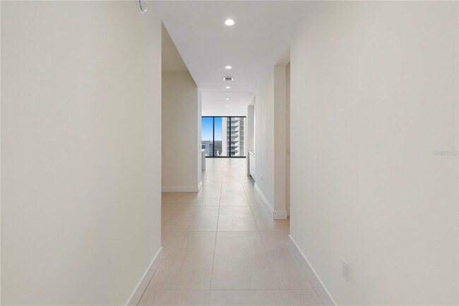 Foto del edificio - 301 1st St S