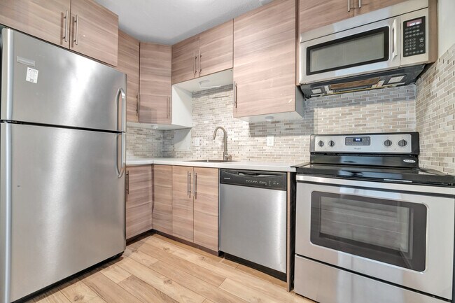 Foto del edificio - 1311 Delaware Ave SW