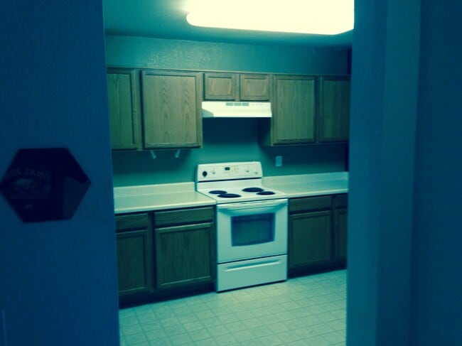 Foto del edificio - 722 N 112th Dr